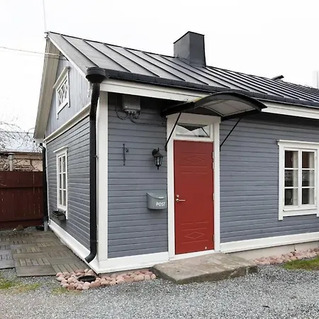 Idyllic House In Old