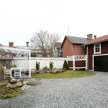 Idyllic House In Old Holiday home
